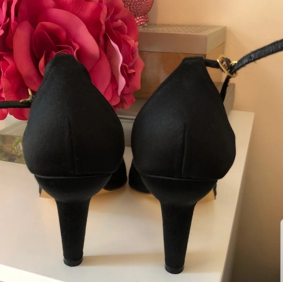 CHANEL Black Satin RARE Pearl Gold Metal sz 38.5 - Picture 3 of 7